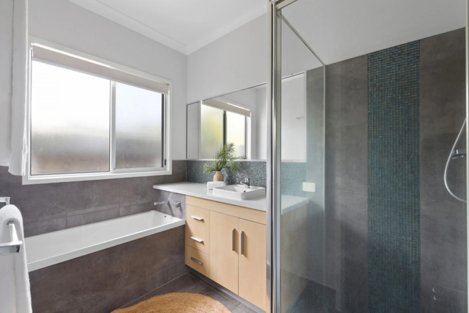 Additional image 12 of 1 Shuttlewood Drive, Richmond QLD 4740