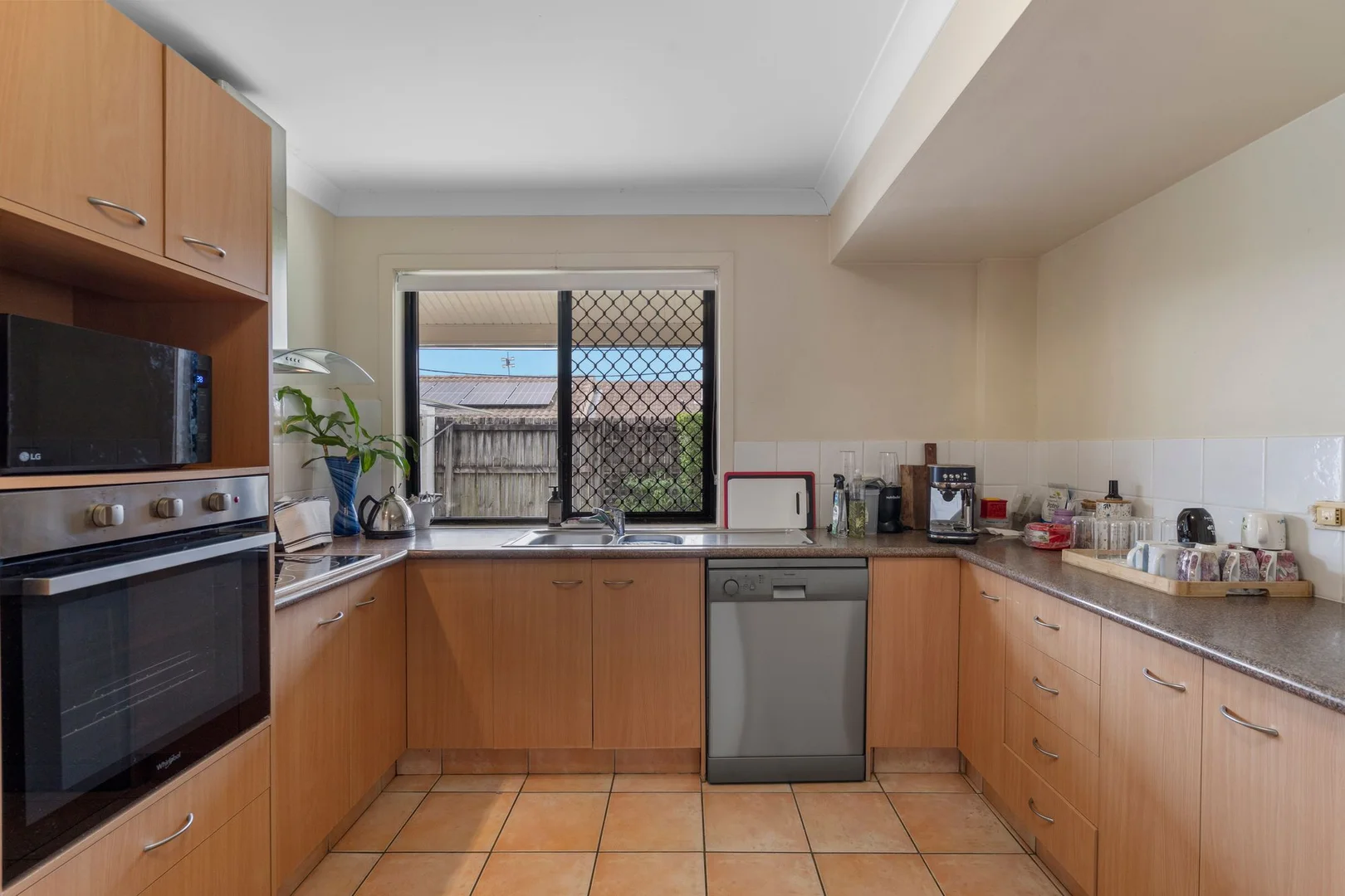 Additional image 2 of 2/5 Brittney Court, Ashmore QLD 4214