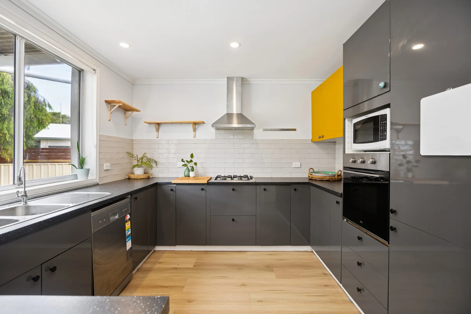 Additional image 4 of 1 Franklin Street, Kingscote SA 5223