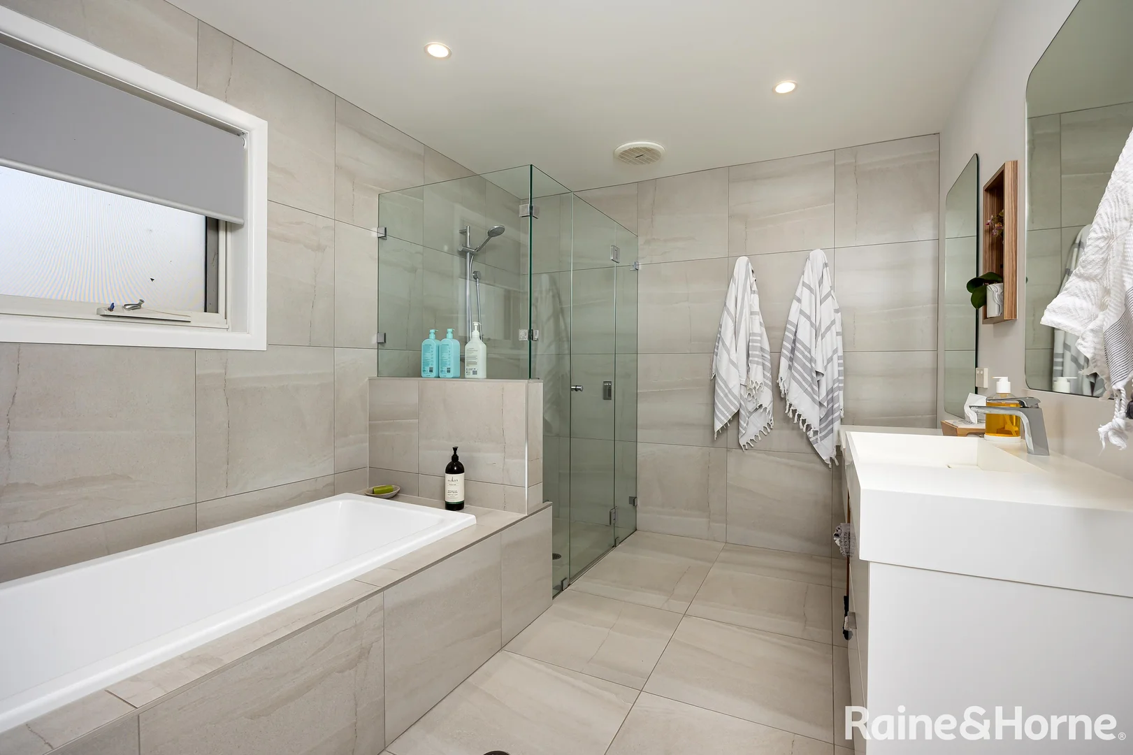 Additional image 15 of 44 Blackbutt Road, Lake Albert NSW 2650