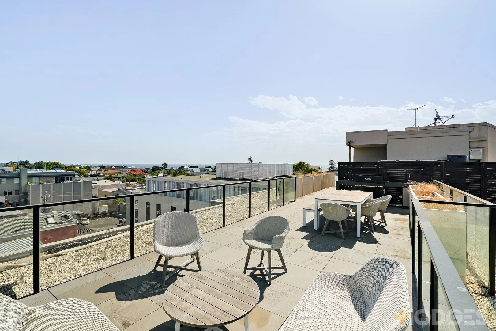 102/293-295 Hampton Street, Hampton VIC 3188