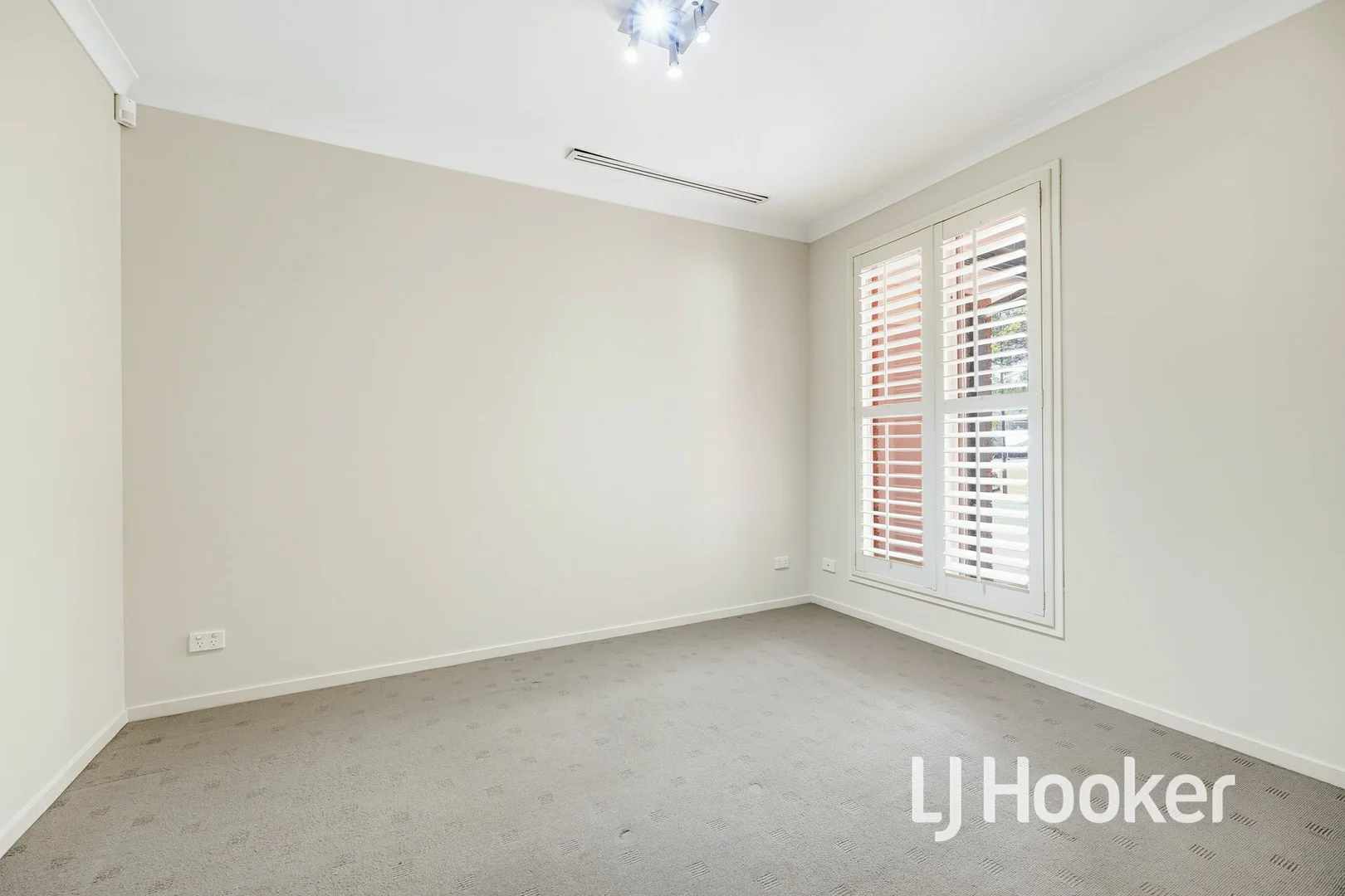 Additional image 12 of 33 Bohemia Crescent, Pakenham VIC 3810