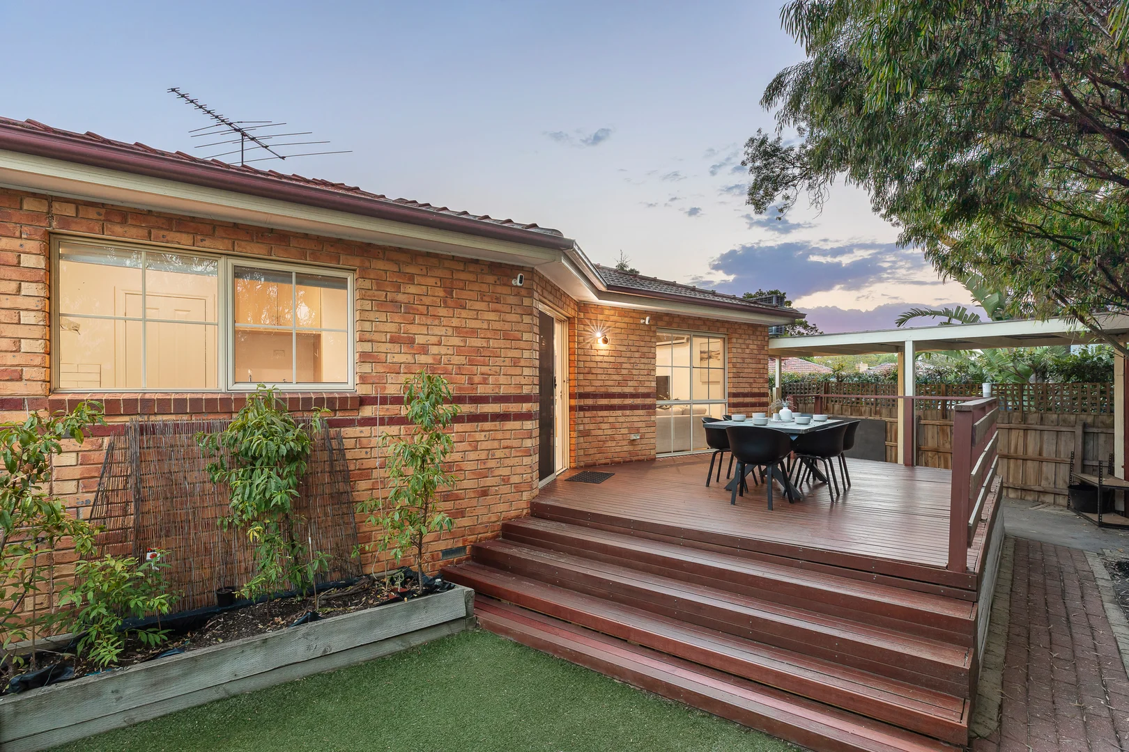 Additional image 5 of 2/7 Widdop Crescent, Hampton East VIC 3188