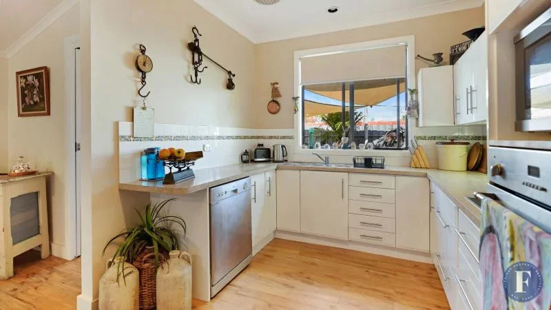 Additional image 4 of 1 Little Queen Street, Forbes NSW 2871