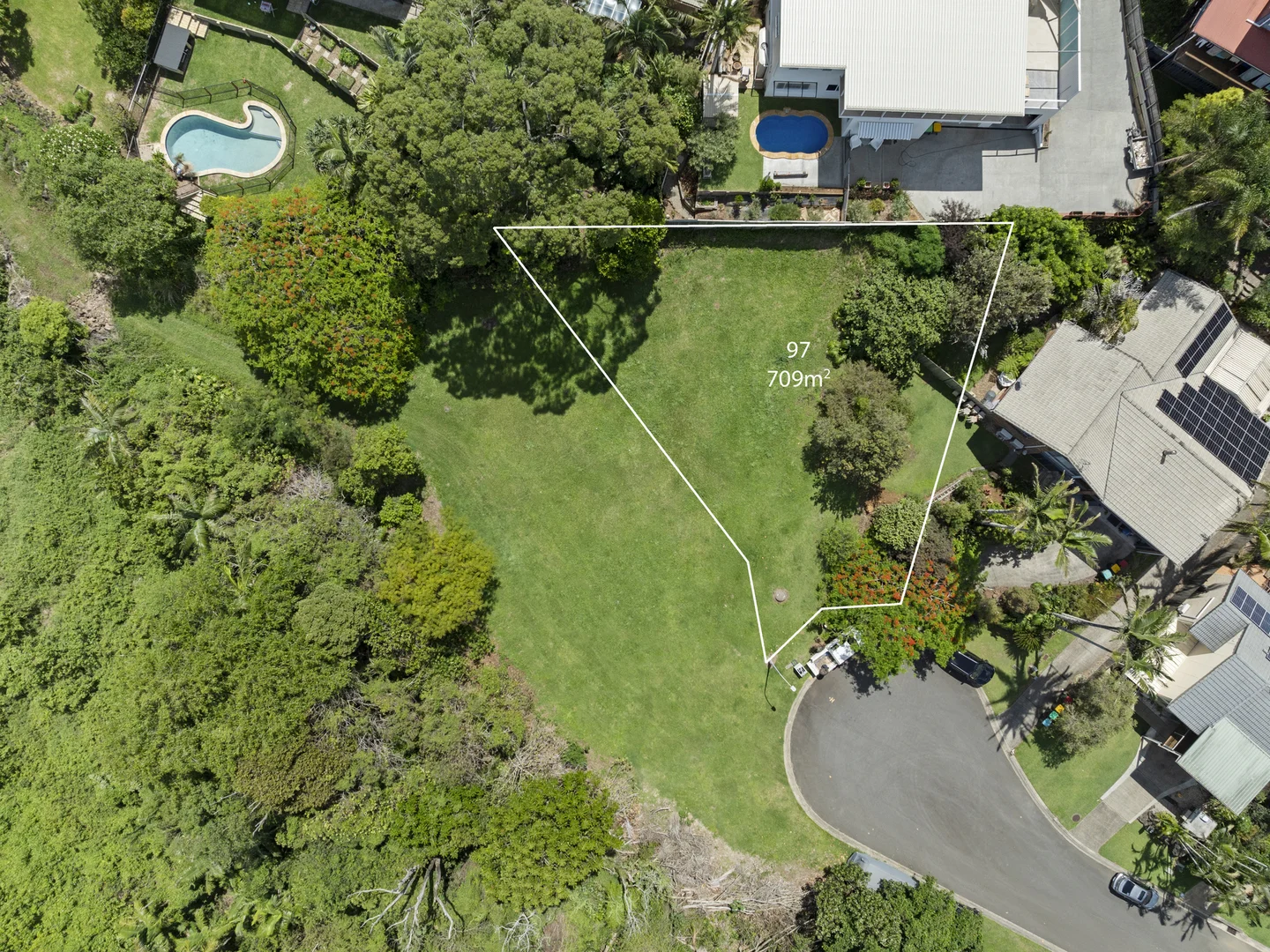 Additional image 4 of 97 & 99 Bimbadeen Avenue, Banora Point NSW 2486