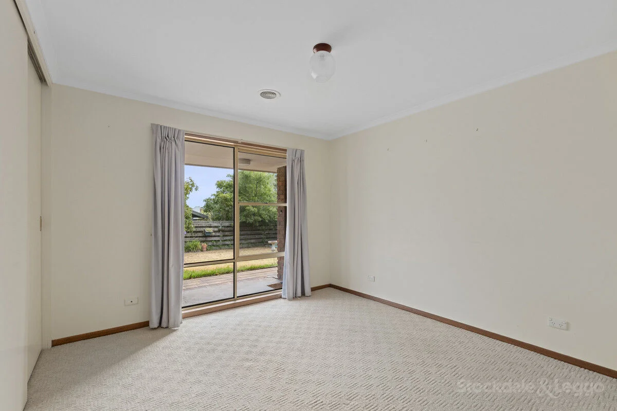Additional image 4 of 2/52 Fenwick Street, Portarlington VIC 3223