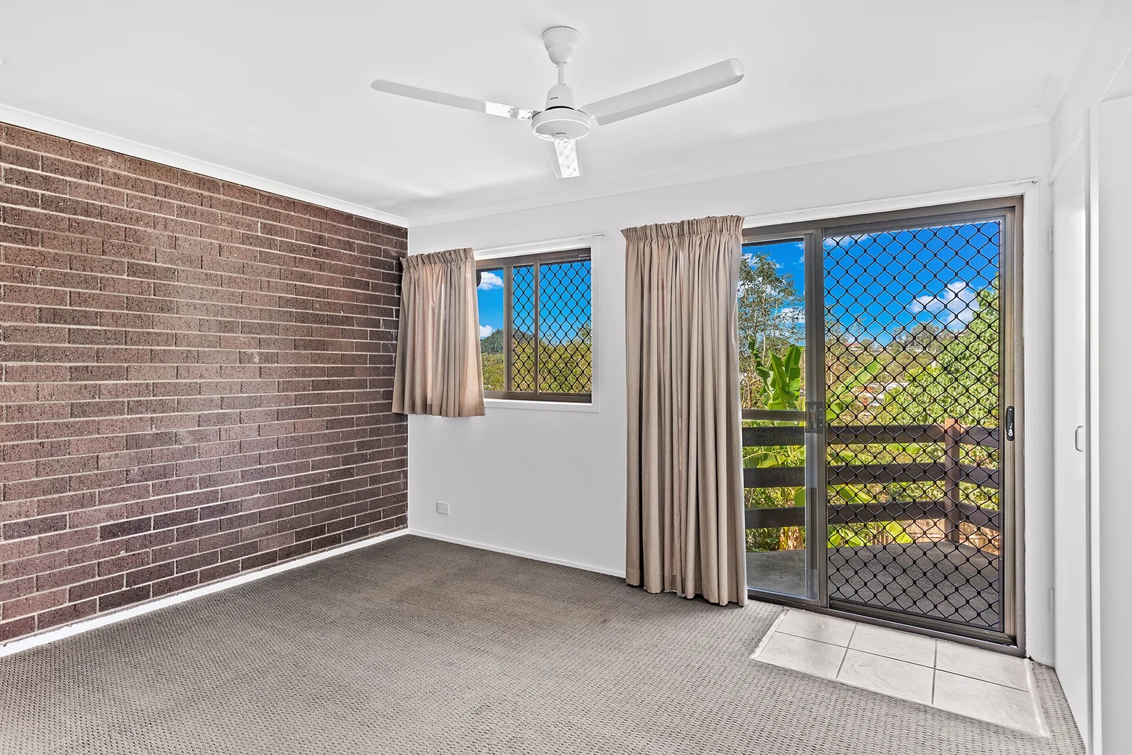 Additional image 10 of 5 Barnes Place, Cannonvale QLD 4802