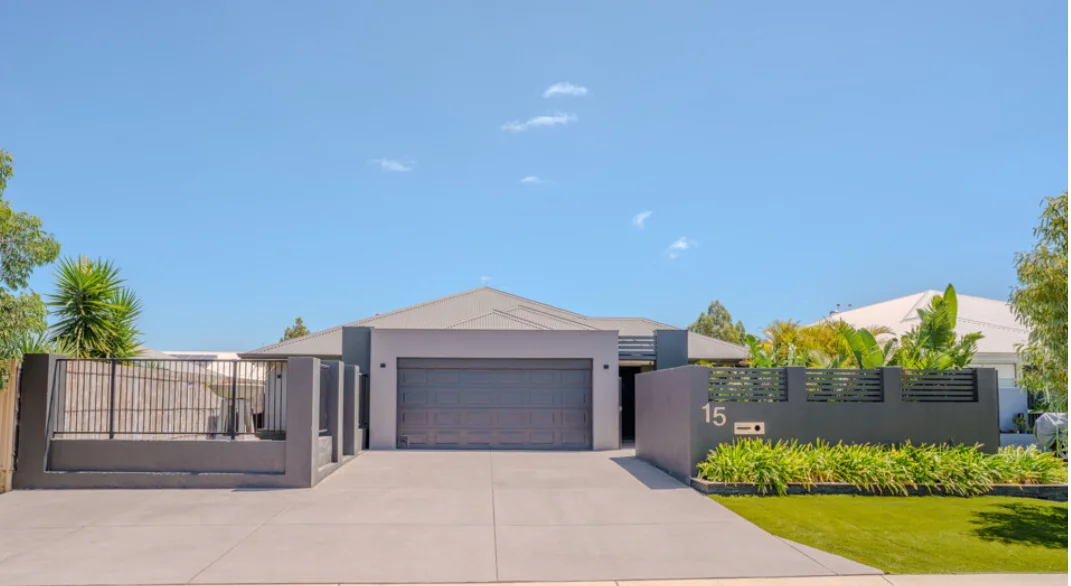 15 Mindalong way, Byford WA 6122