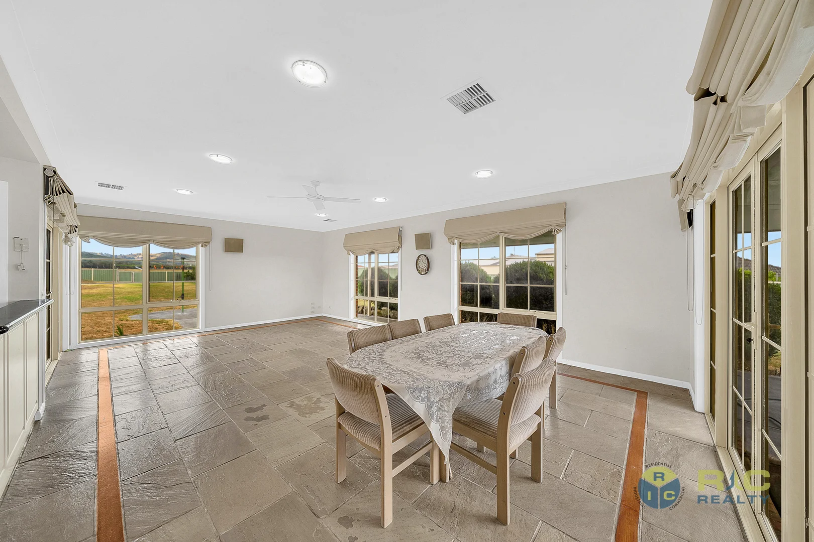 Additional image 16 of 27-29 Canterbury Way, Churchill VIC 3842