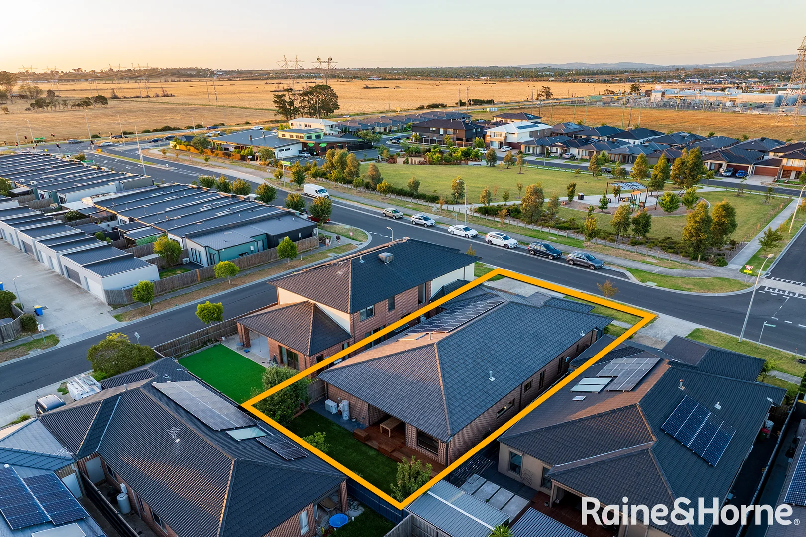 Additional image 17 of 32 Plymouth Boulevard, Clyde North VIC 3978