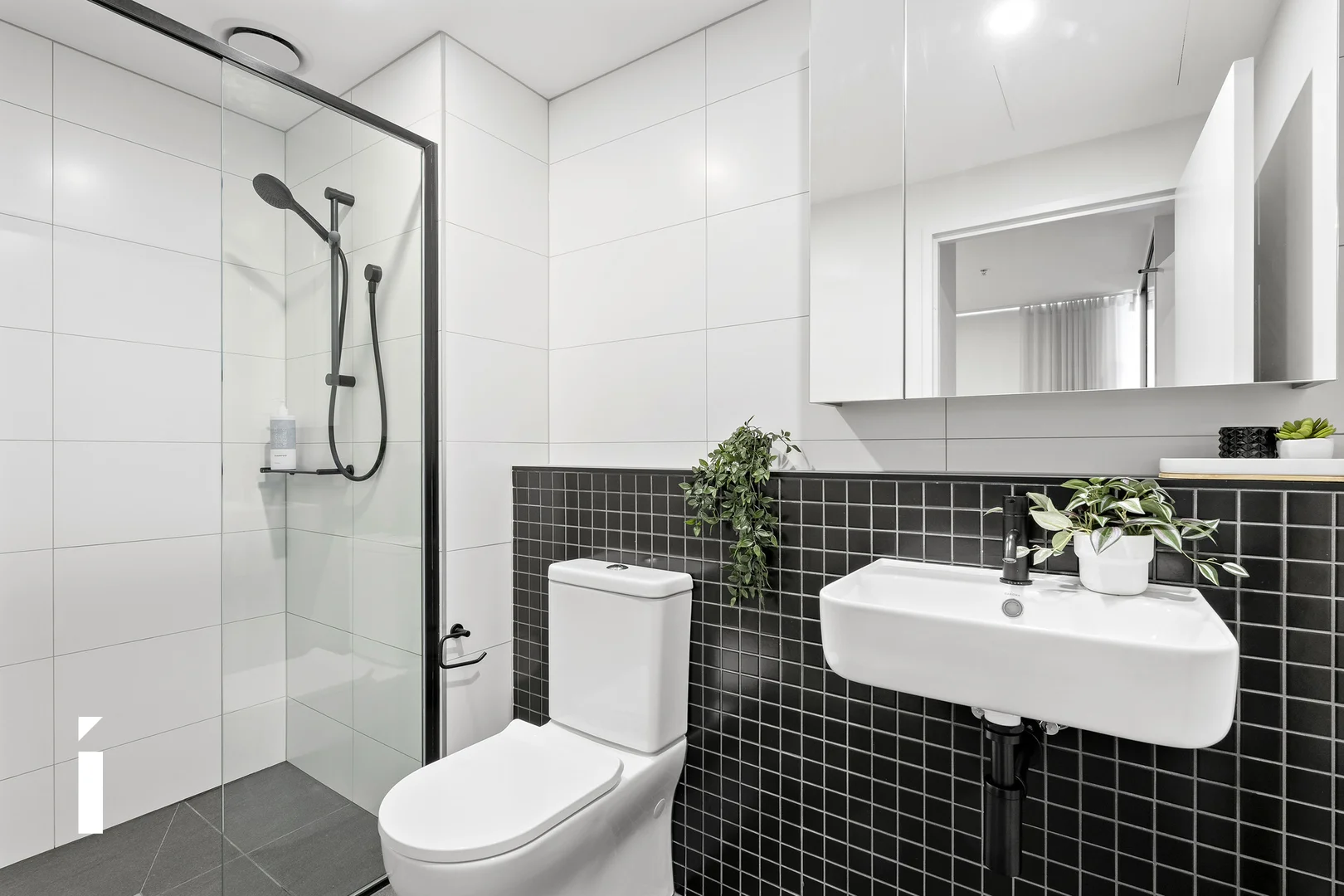 Additional image 10 of 1001/335 Anketell Street, Greenway ACT 2900