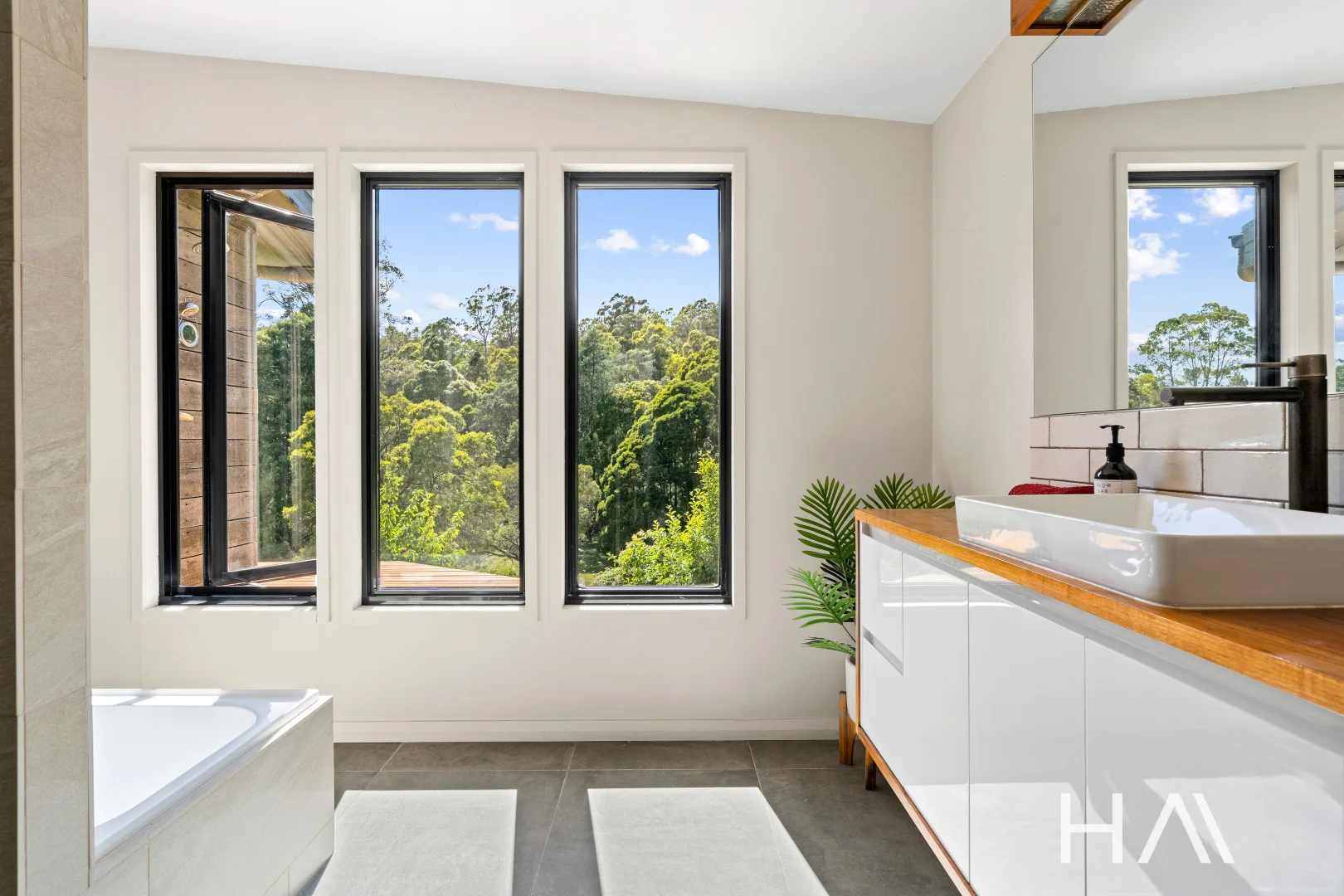 Additional image 14 of 11 Burns Road, Wyena TAS 7254