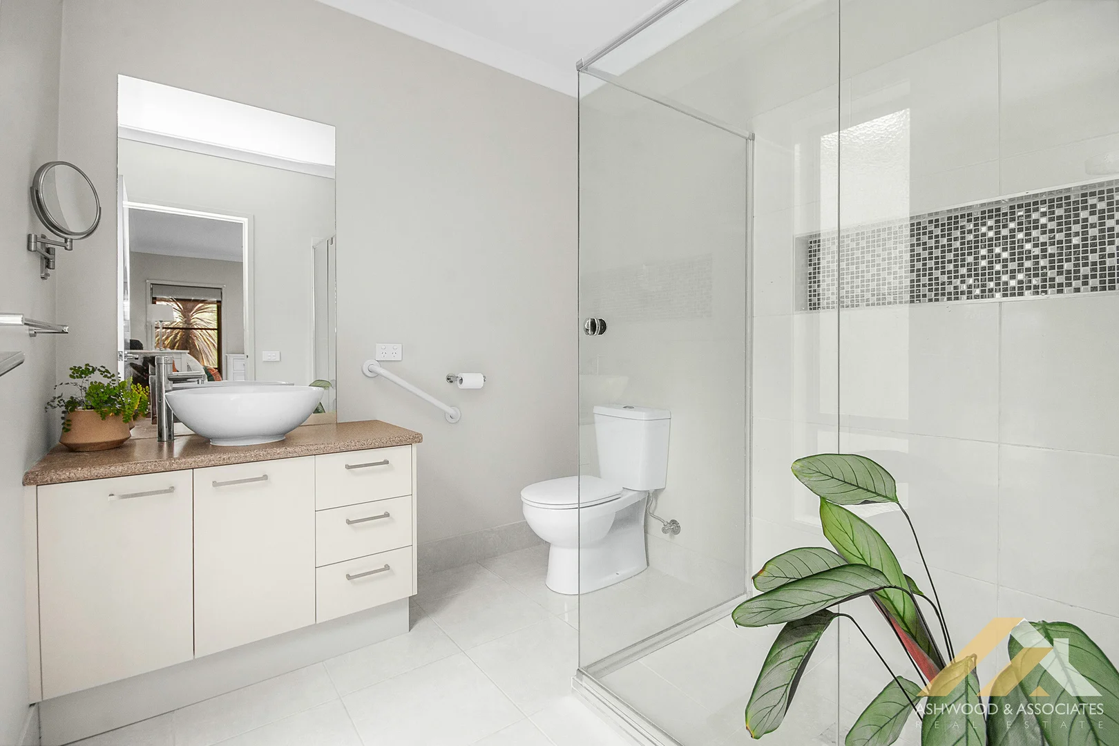 Additional image 6 of 2 Counihan St, Wy Yung VIC 3875