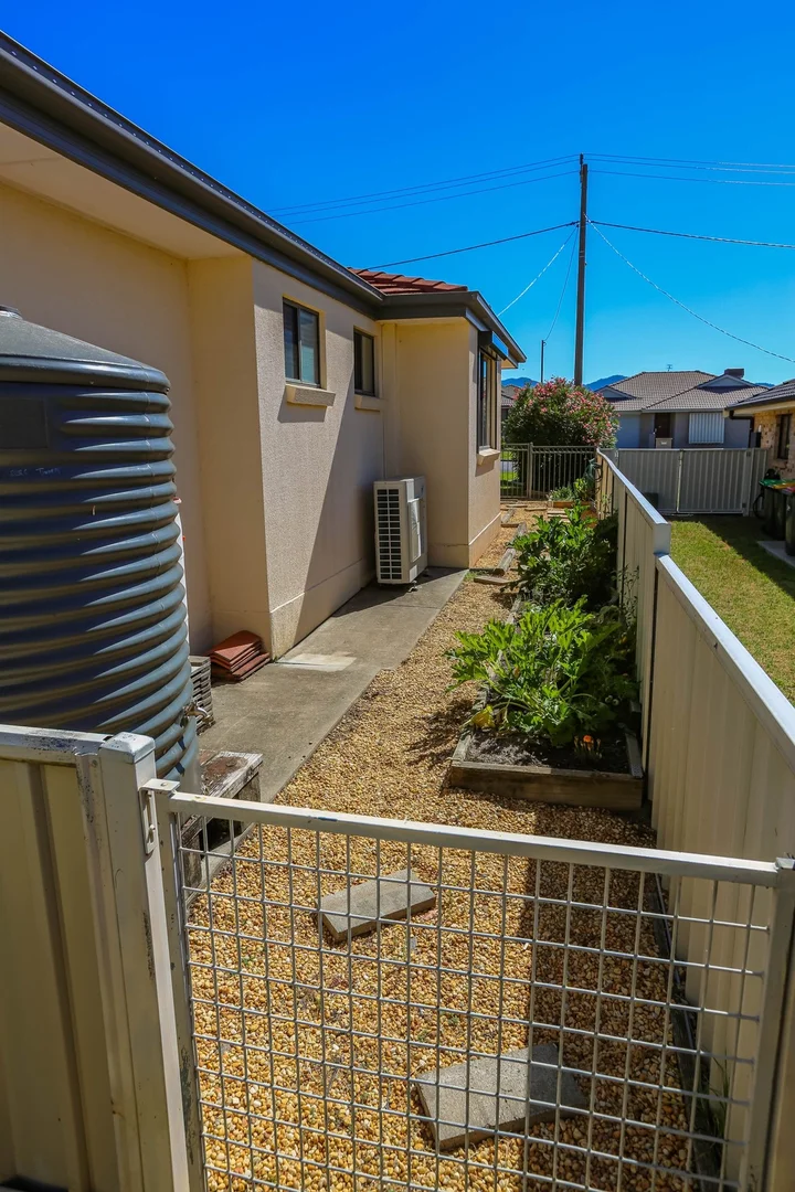 Additional image 20 of 2 Grevillea Crescent, Kootingal NSW 2352