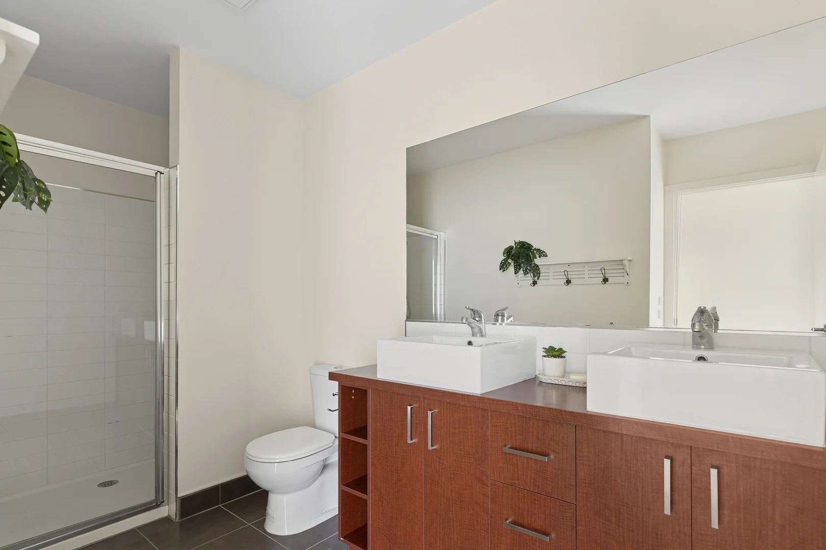 Additional image 8 of 2/5 Lansbury Crescent, Highton VIC 3216