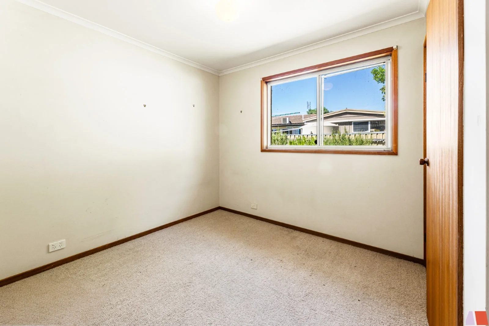 Additional image 16 of 6 McBean Parade, Yass NSW 2582