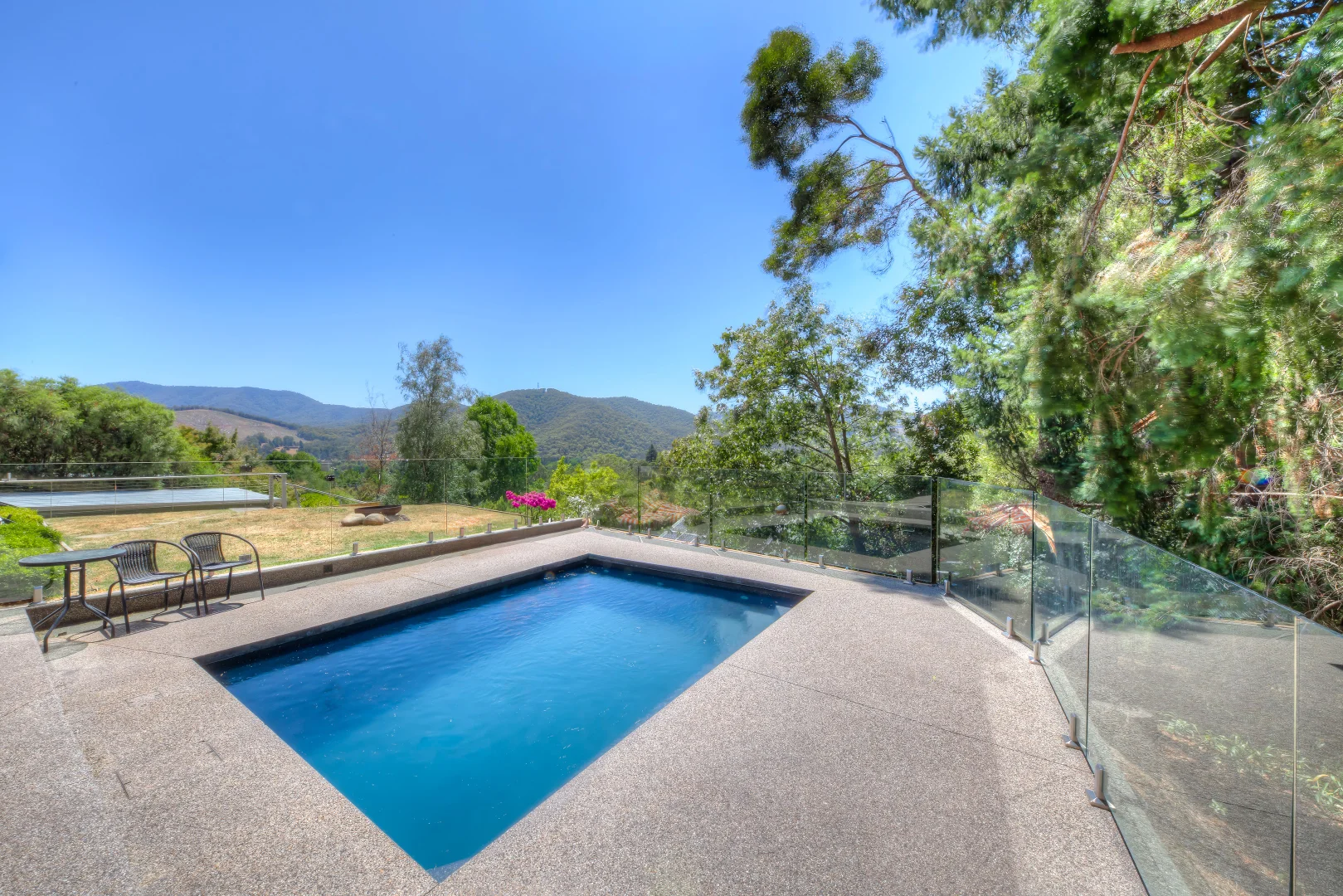 Additional image 17 of 4 Lewis Close, Bright VIC 3741