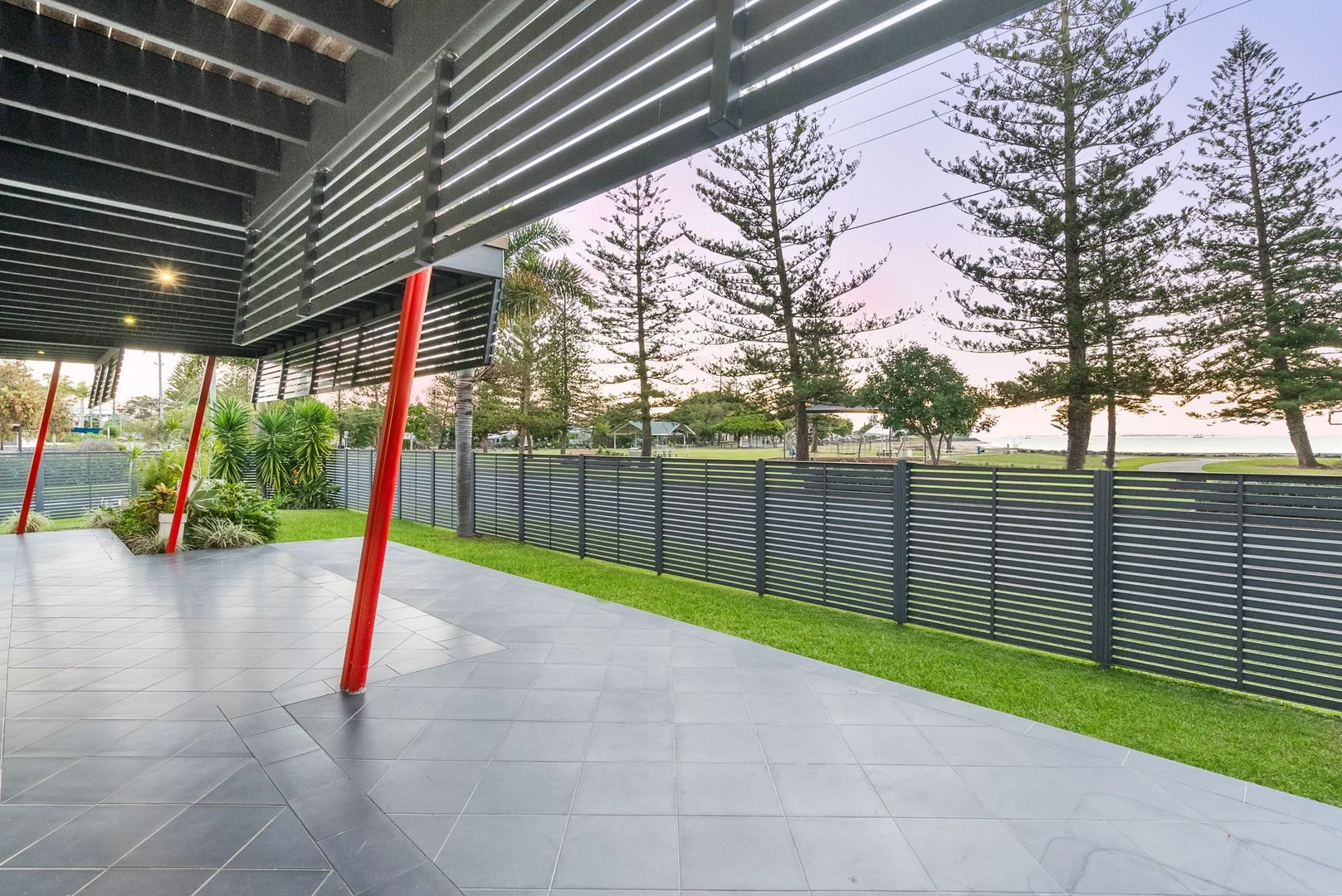 Additional image 24 of 13 Reef Point Esplanade, Scarborough QLD 4020