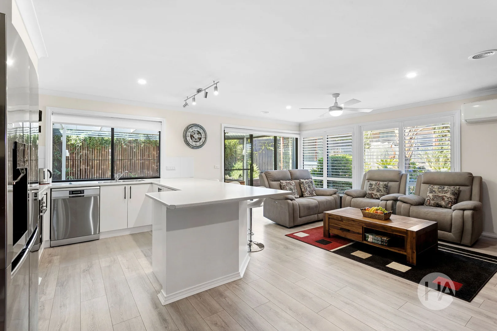 Additional image 3 of 28 Moorhead Avenue, Mornington VIC 3931