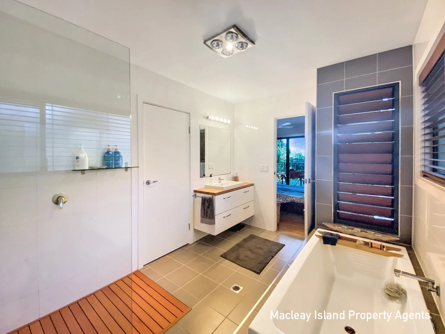 Additional image 19 of 23 Beelong Street, Macleay Island QLD 4184