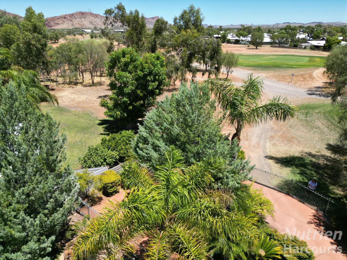 Additional image 33 of 21 The Links, Desert Springs NT 0870