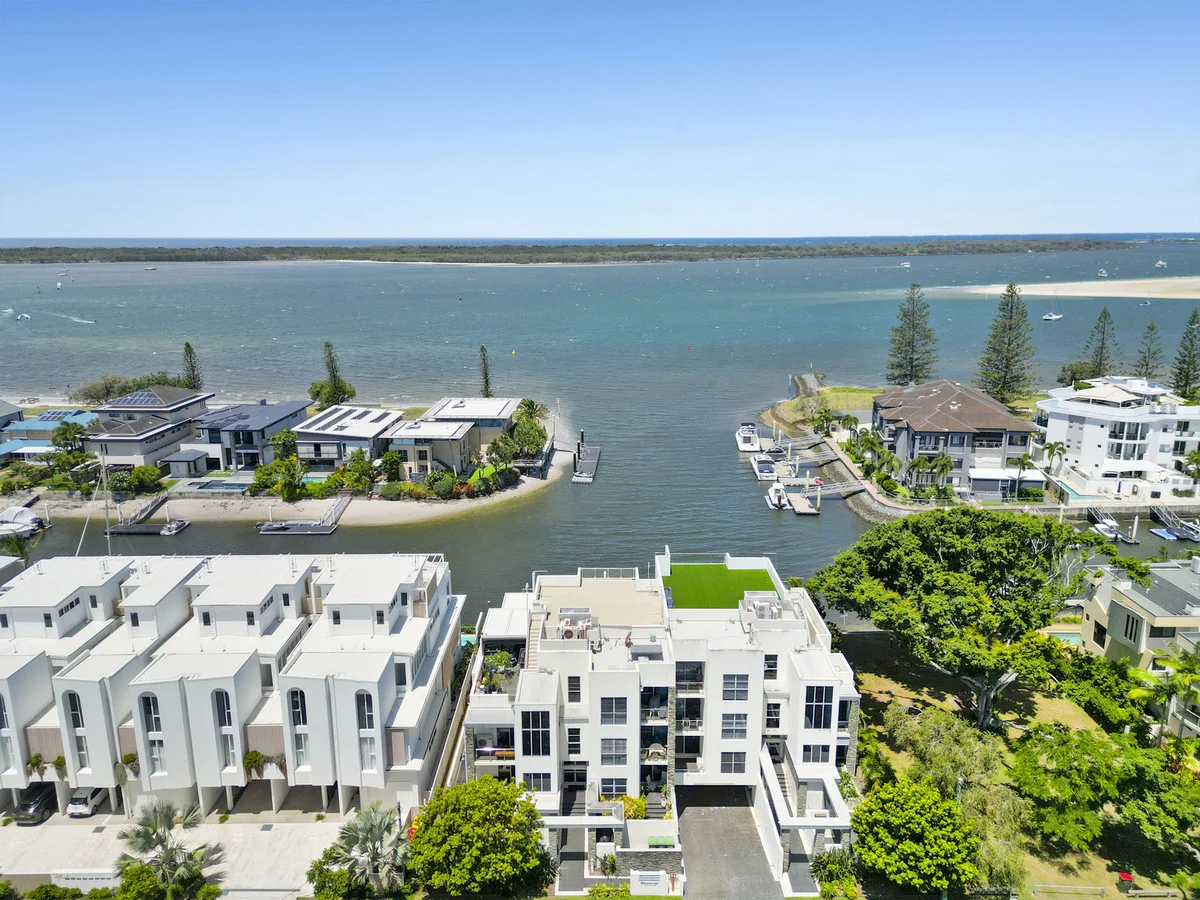 Additional image 26 of 6/27-29 Madang Crescent, Runaway Bay QLD 4216