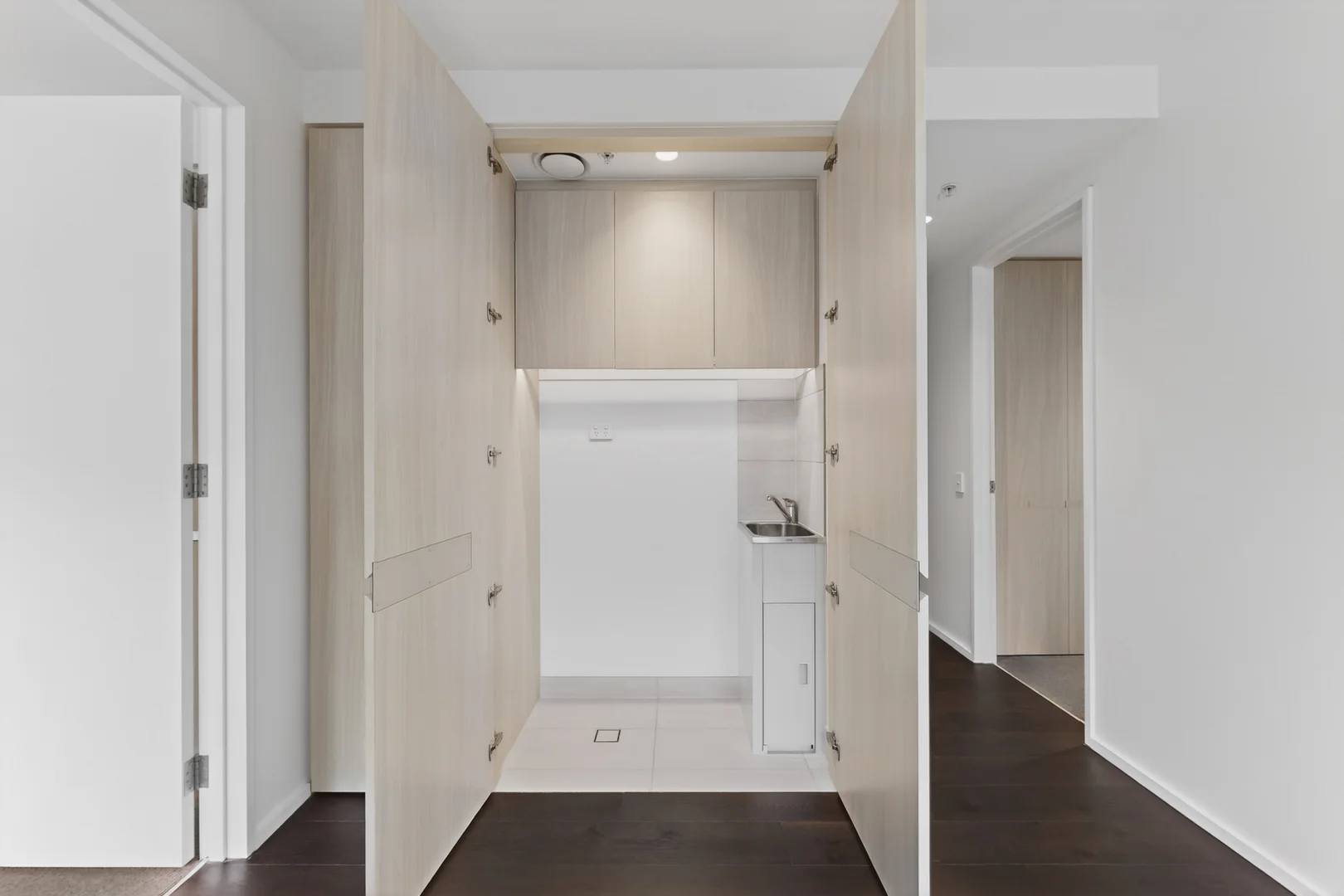 Additional image 11 of 512/20 Queens Road, Melbourne VIC 3004