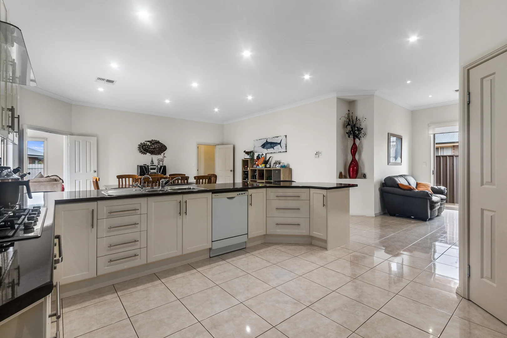 Additional image 9 of 2 Hosking Place, Port Hughes SA 5558