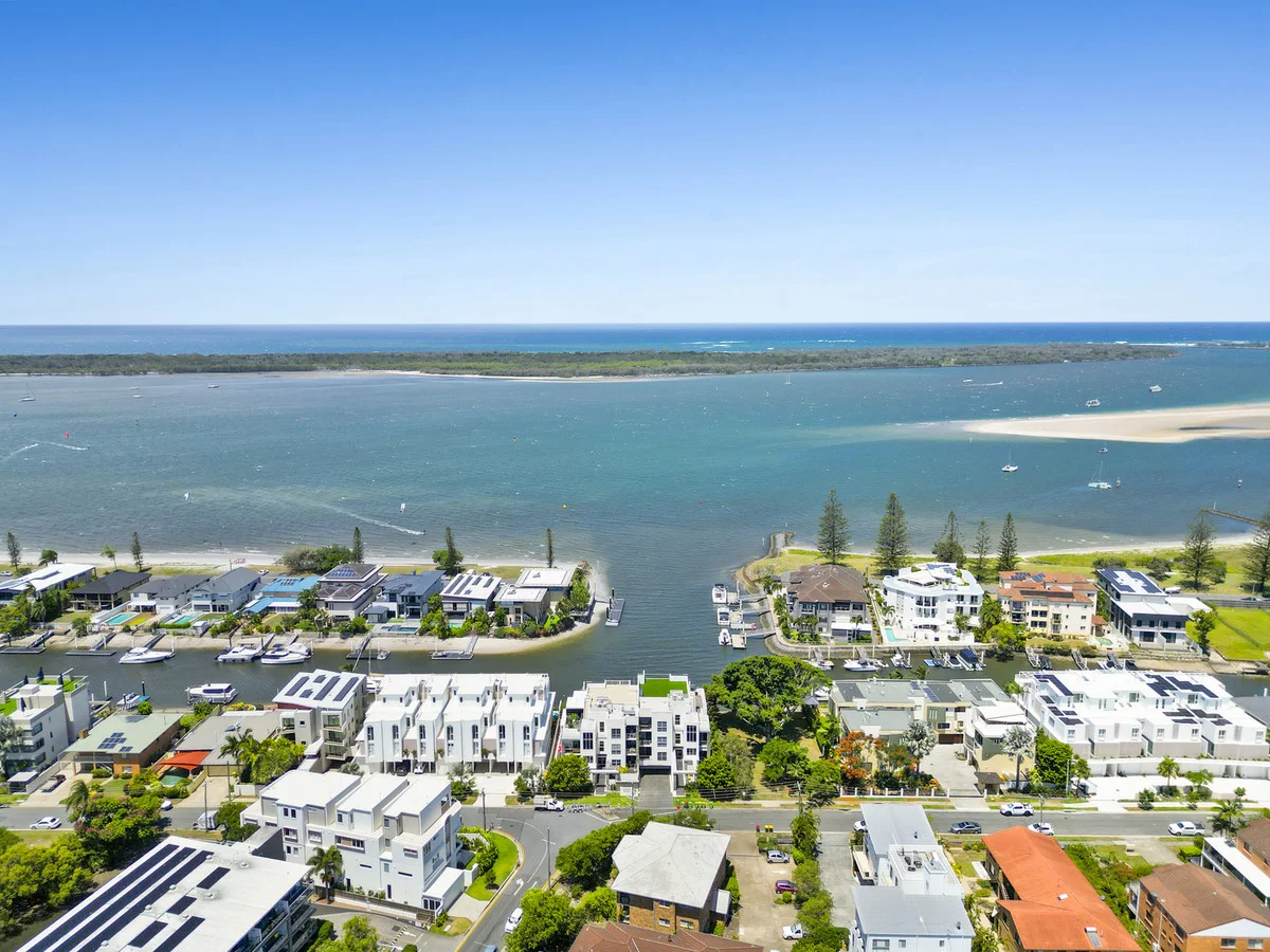 Additional image 27 of 6/27-29 Madang Crescent, Runaway Bay QLD 4216