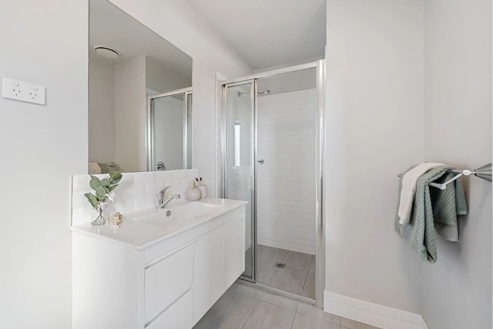 Additional image 16 of 184/8 Limburg Way, Greenway ACT 2900