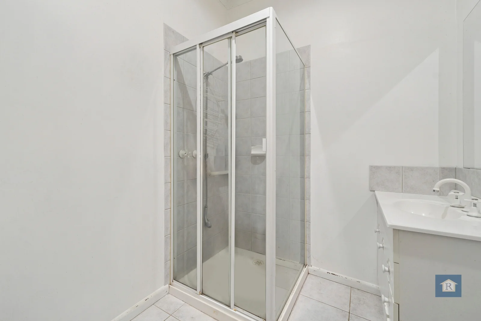 Additional image 7 of 166 Queen Street, Colac VIC 3250