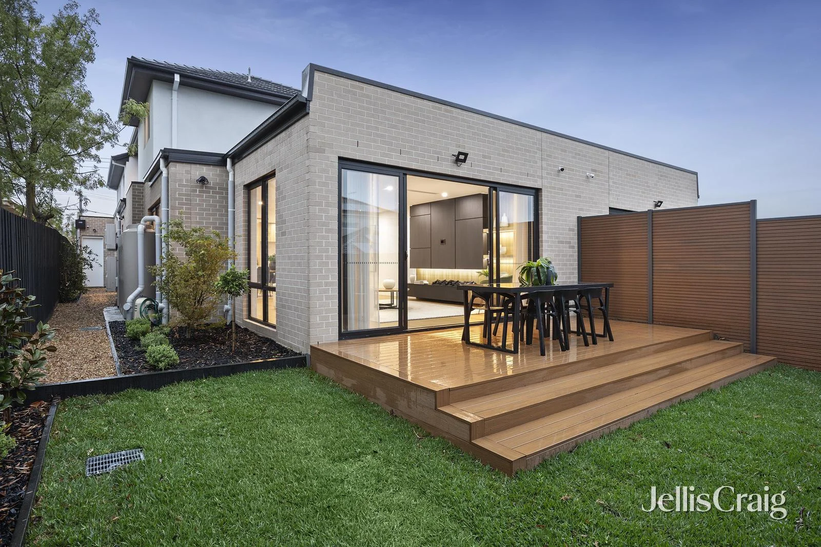 Additional image 15 of 96 Leeds Street, Doncaster East VIC 3109