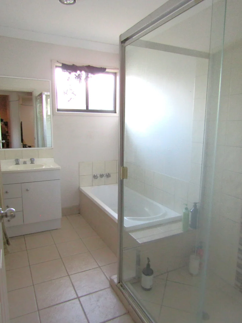 Additional image 22 of 8A 8B Boonery Street, Blackwater QLD 4717