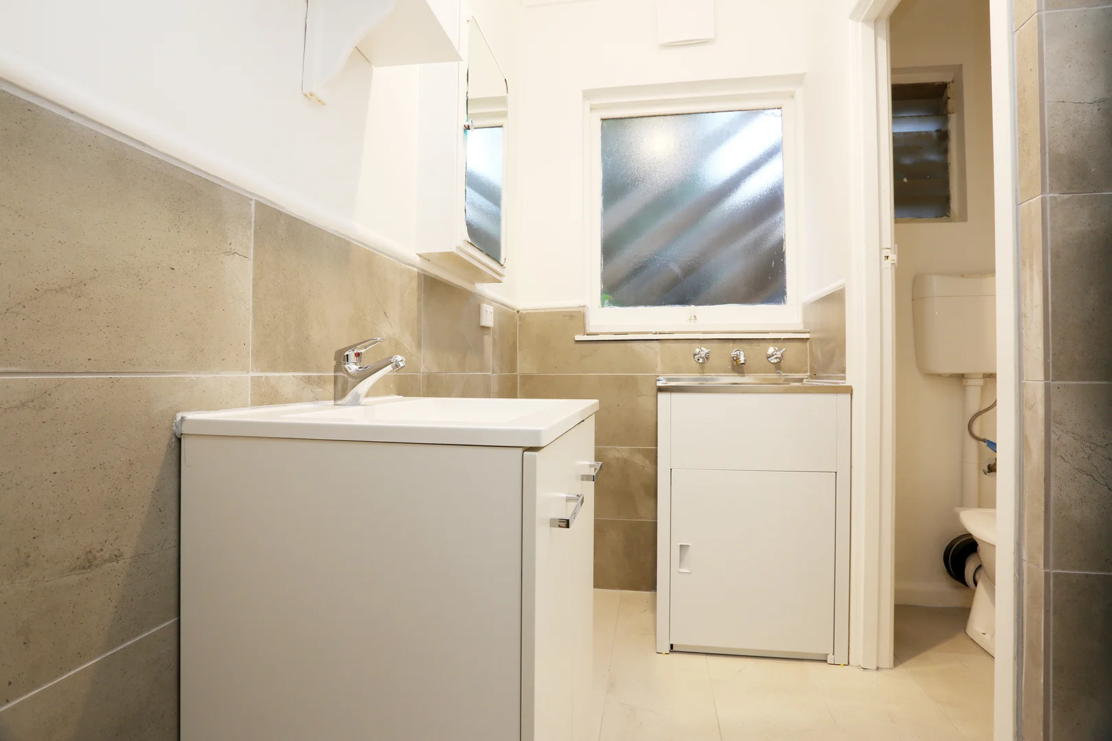 Additional image 10 of 2/19 Cole Street, Herne Hill VIC 3218