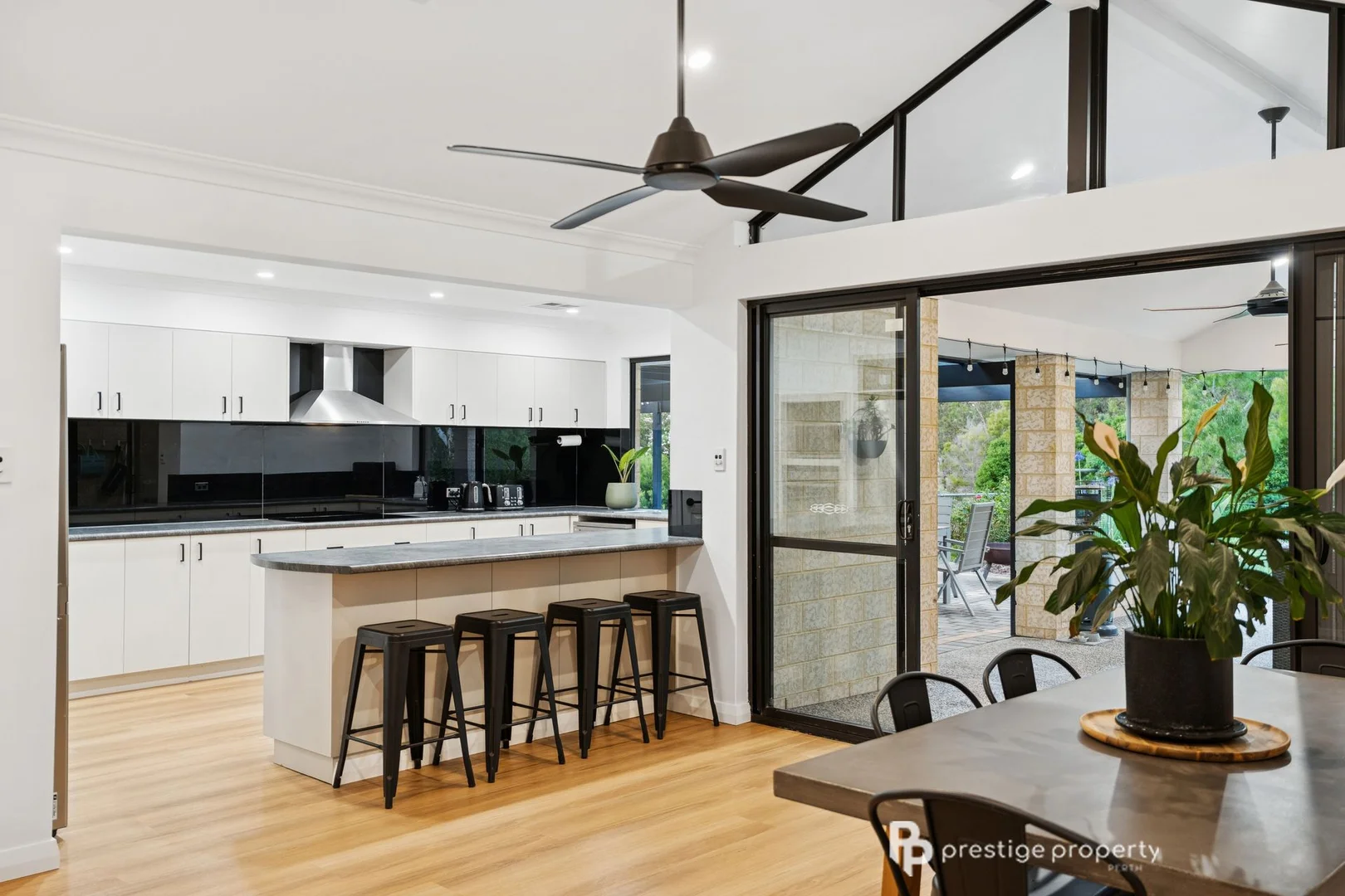 Additional image 12 of 21 Citrus Court, Two Rocks WA 6037