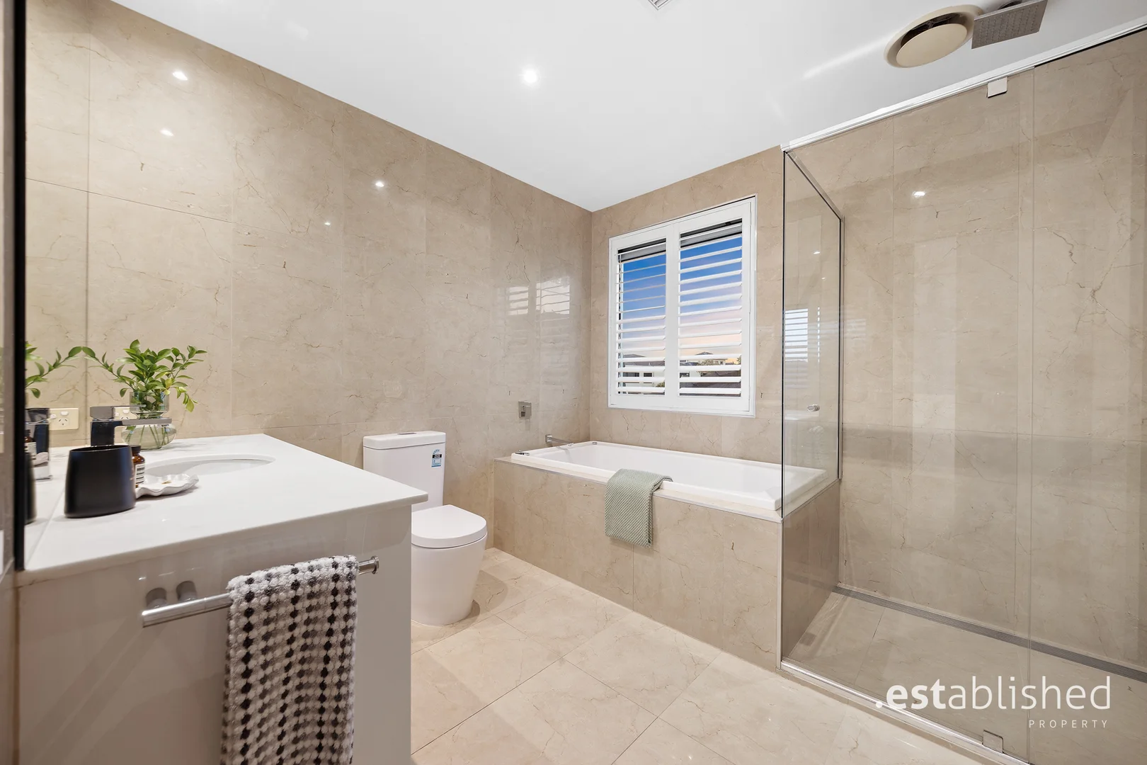 Additional image 24 of 20 Heron Way, Sanctuary Lakes VIC 3030