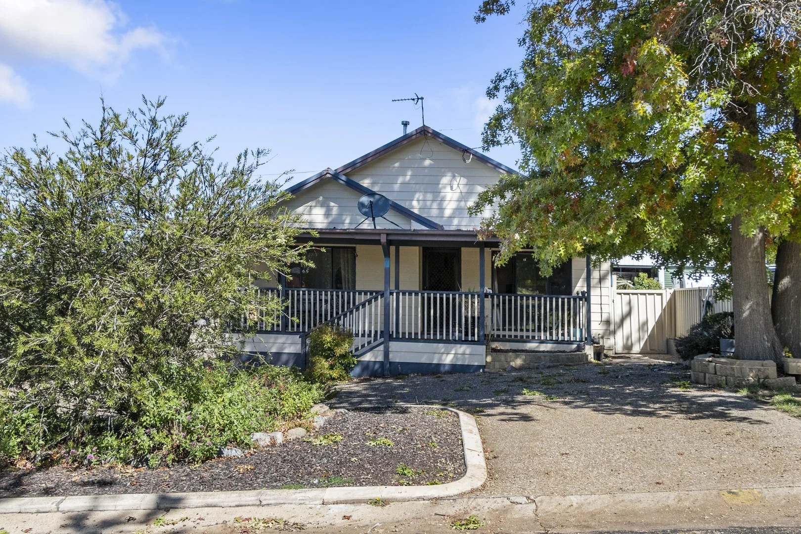 Additional image 2 of 1/9 Adina Place, Cooma NSW 2630