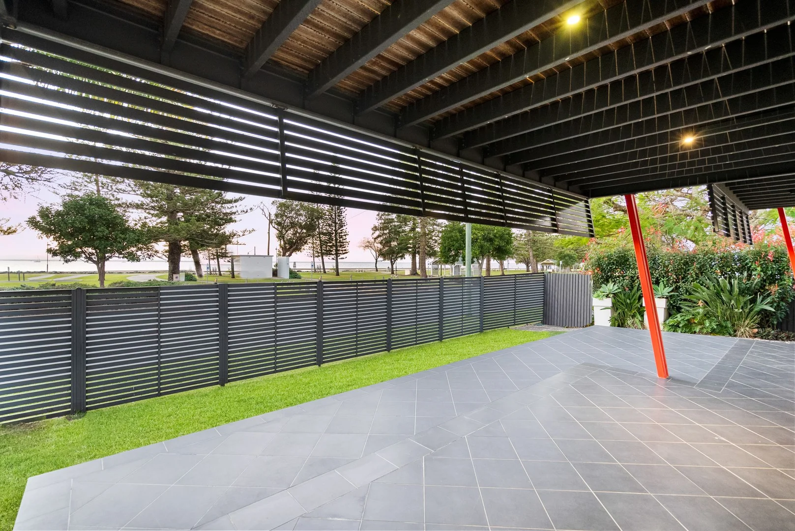 Additional image 25 of 13 Reef Point Esplanade, Scarborough QLD 4020