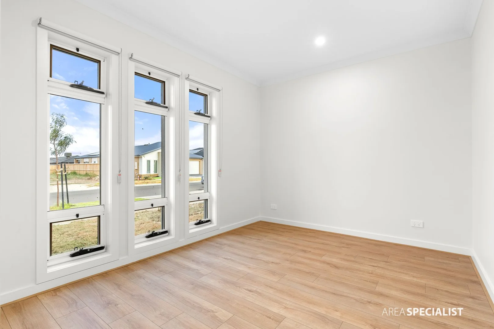 Additional image 3 of 15 Cotswold Street, Mambourin VIC 3024