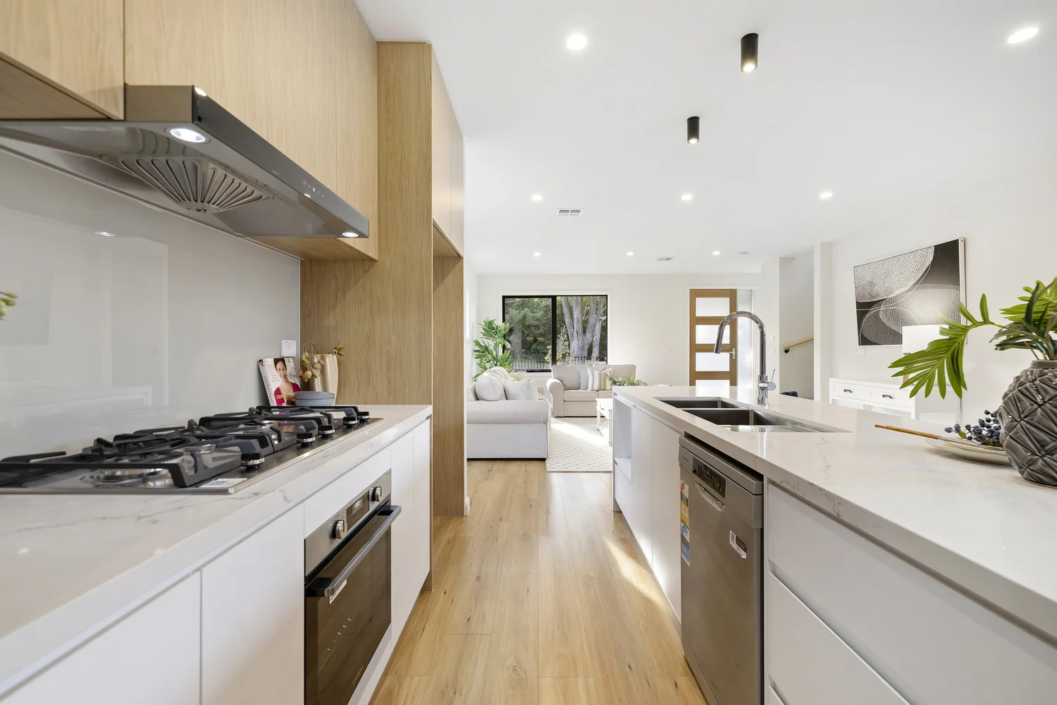 Additional image 9 of 1/31 Kumala Road, Bayswater VIC 3153