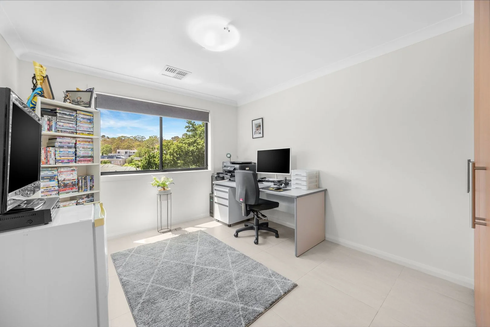 Additional image 11 of 209 Bicentennial Drive, Jerrabomberra NSW 2619