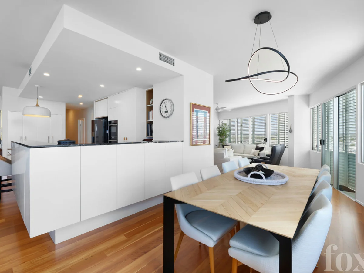 Additional image 7 of 33/242 Marine Parade, Labrador QLD 4215