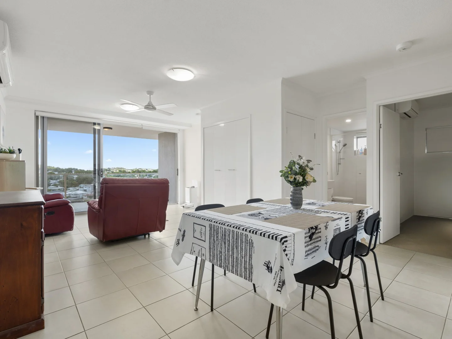 Additional image 4 of 503/40 Mascar Street, Upper Mount Gravatt QLD 4122