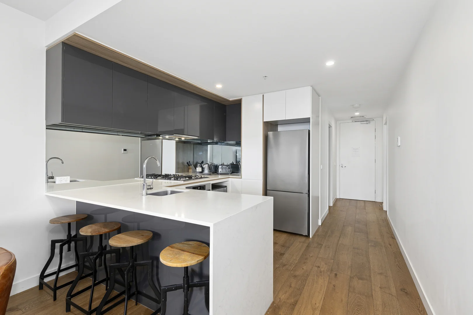 Additional image 3 of 711/18 Malone Street, Geelong VIC 3220