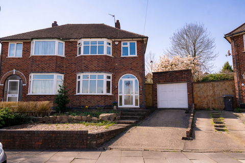 Balcombe Avenue, Western Park, Leicester, Leicestershire LE3