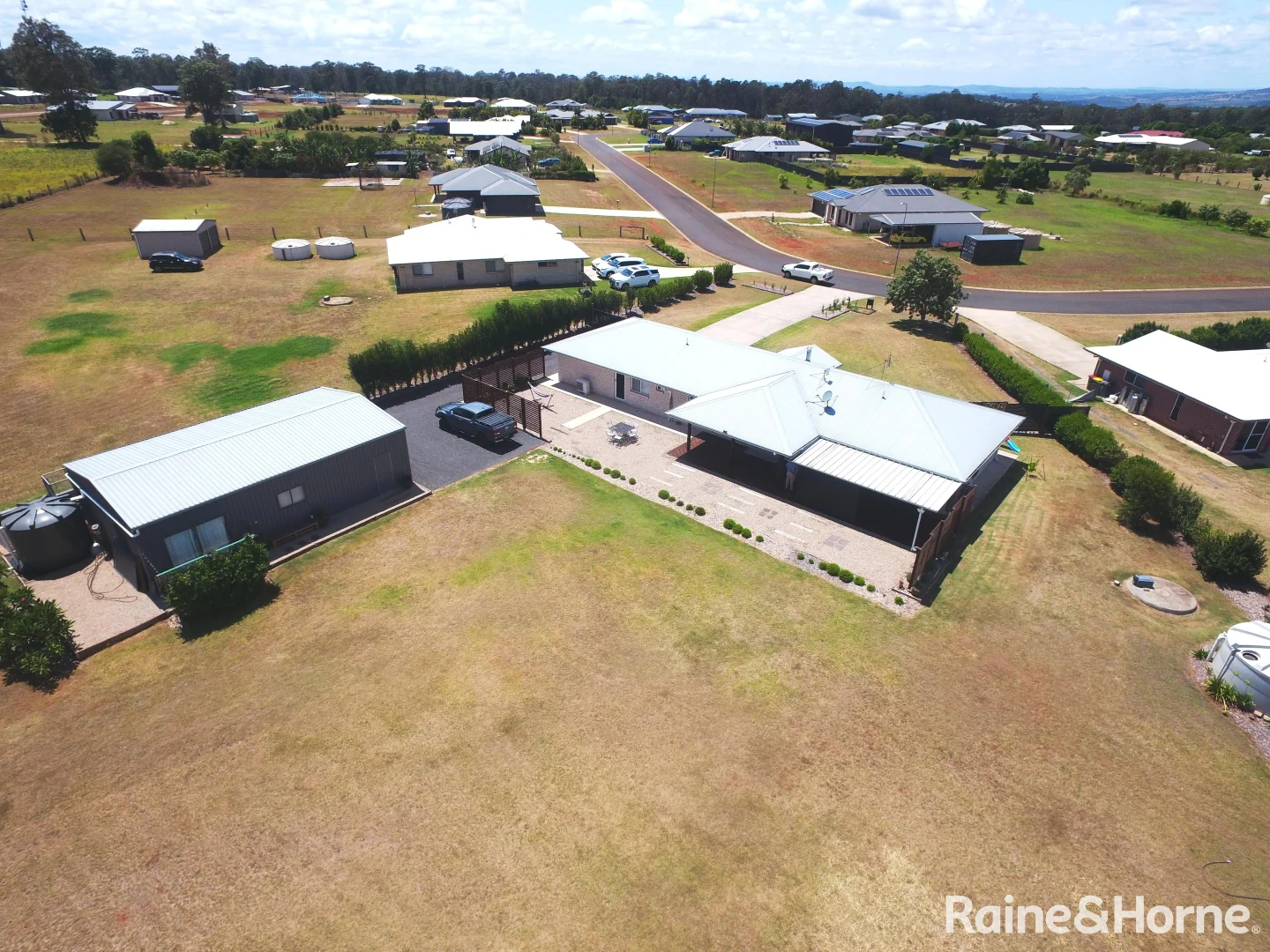 Additional image 21 of 94-96 Rosella Parade, Kingaroy QLD 4610