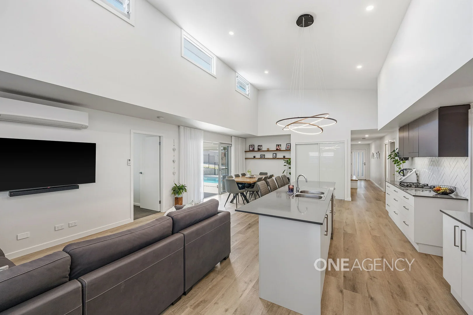 Additional image 7 of 5 Tucker Close, Thrumster NSW 2444