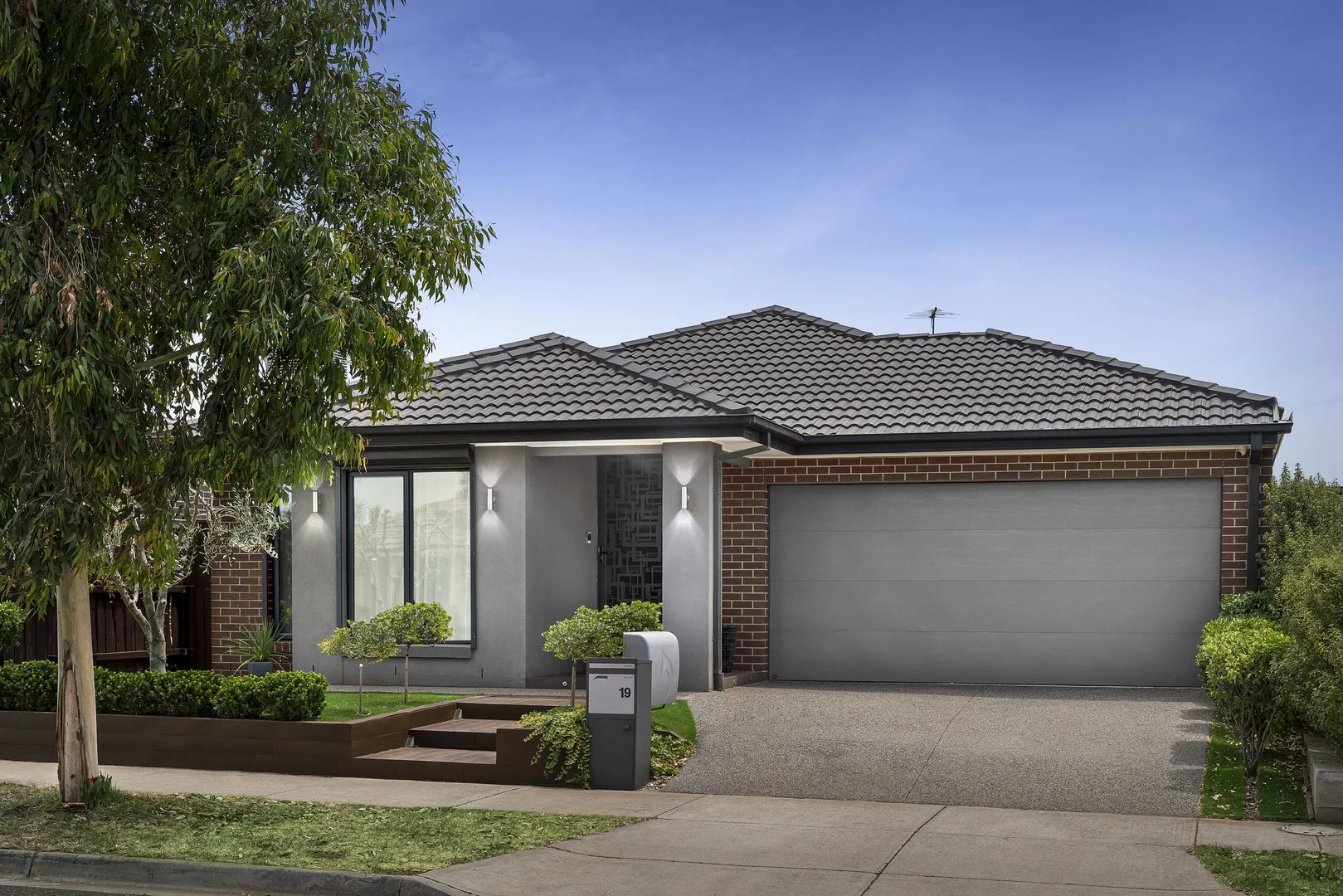 19 Kirkham Drive, Thornhill Park VIC 3335