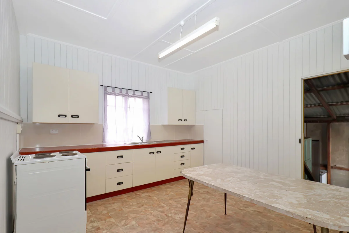 Additional image 9 of 98 Lock Street, Stanthorpe QLD 4380