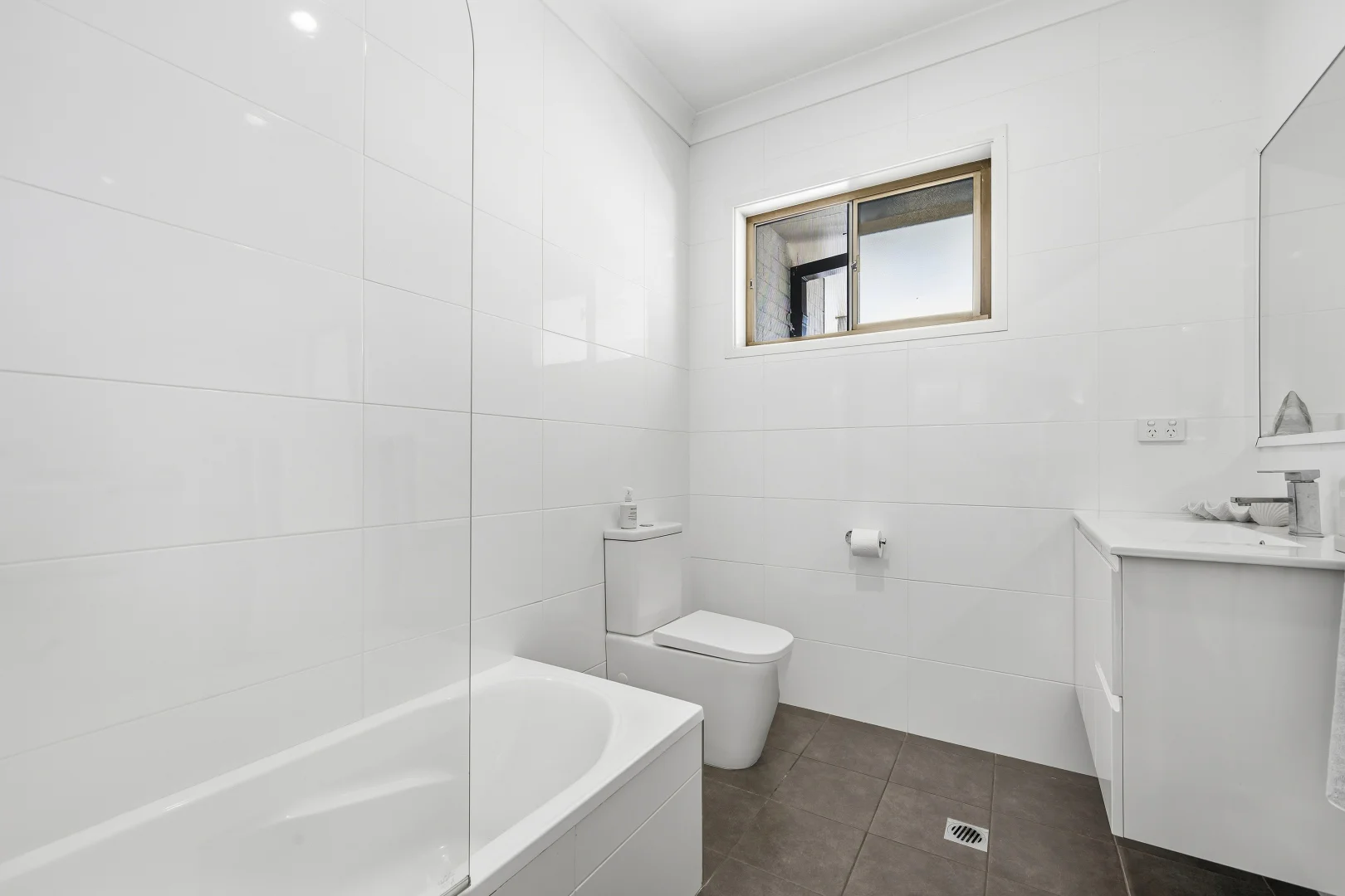 Additional image 13 of 10A Fernhill Road, Port Macquarie NSW 2444